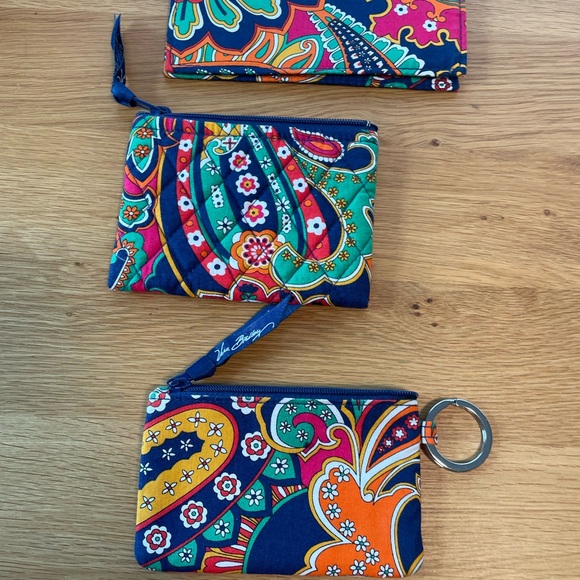 Vera Bradley paisley crossbody purse bundle pouch checkbook cover and lanyard - Picture 5 of 8